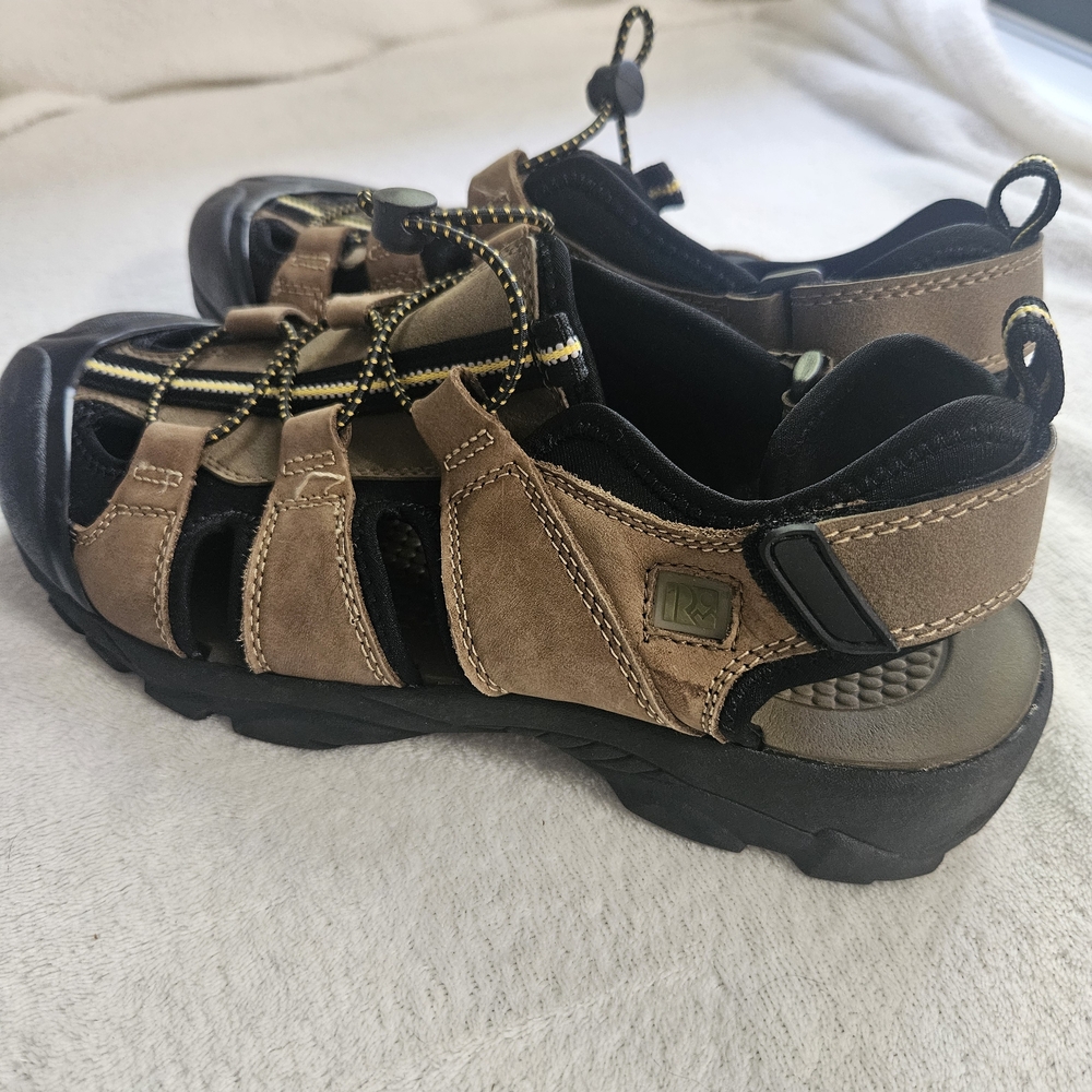 Rugged Outback: Men's Brown and Black Outdoor Sandals